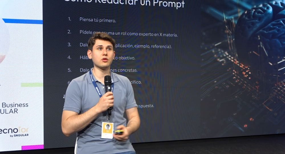 CenteIA enhances AI programs with Daniel García-Cordero’s practice-first model